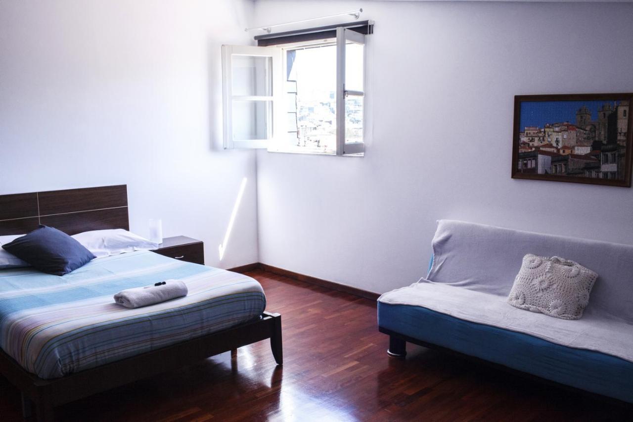Pátio Escadas Casa vacanze Oporto